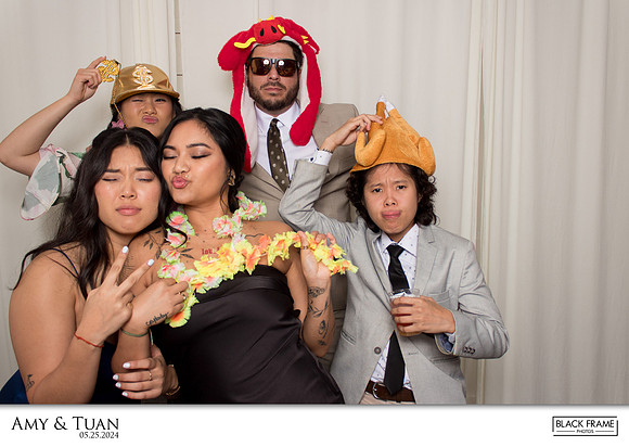 10097 - Amy + Tuan Wedding Photobooth 2024