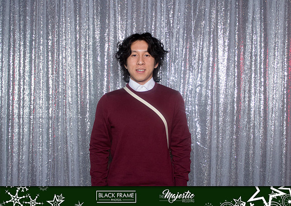 10091 - Black Frame Photos Holiday Party 2024