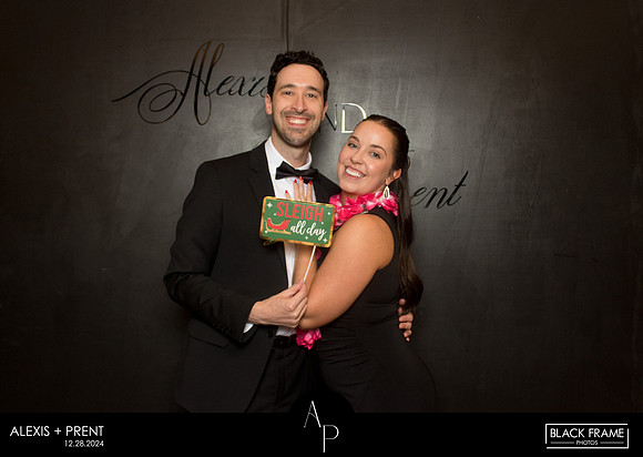 70148 - Alexis + Prent Wedding Photobooth 2024