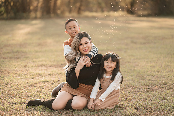 11037 - Tiffany + Mike Family Session 2020
