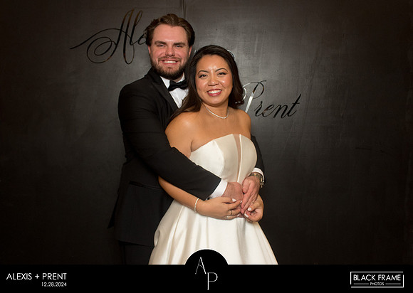 70006 - Alexis + Prent Wedding Photobooth 2024