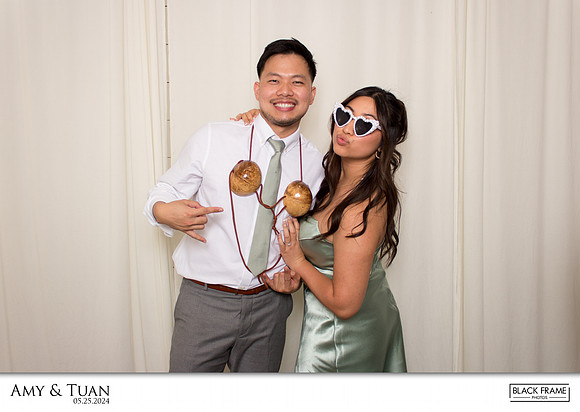 10054 - Amy + Tuan Wedding Photobooth 2024