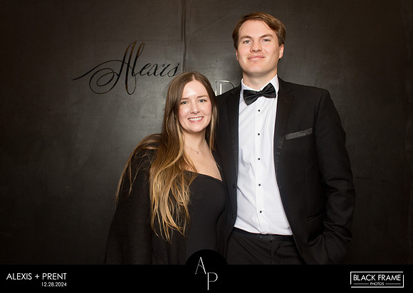 70124 - Alexis + Prent Wedding Photobooth 2024