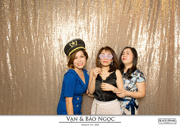 60061 - Bao-Ngoc + Van Wedding Photobooth 2025
