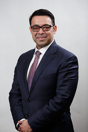 10009 - ZT Weatlh BoD Headshots