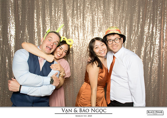 60218 - Bao-Ngoc + Van Wedding Photobooth 2025
