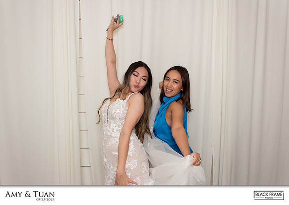 10201 - Amy + Tuan Wedding Photobooth 2024