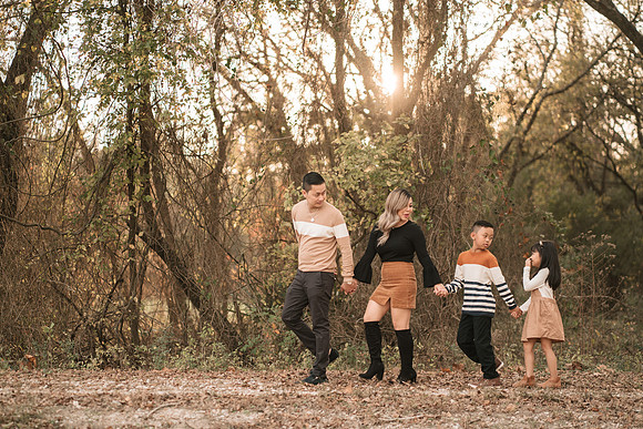 11698 - Tiffany + Mike Family Session 2020