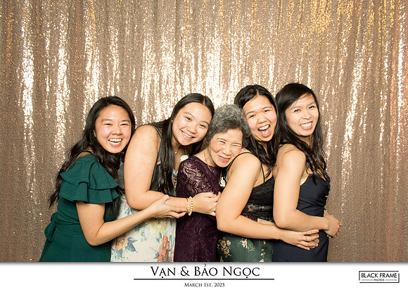 60200 - Bao-Ngoc + Van Wedding Photobooth 2025