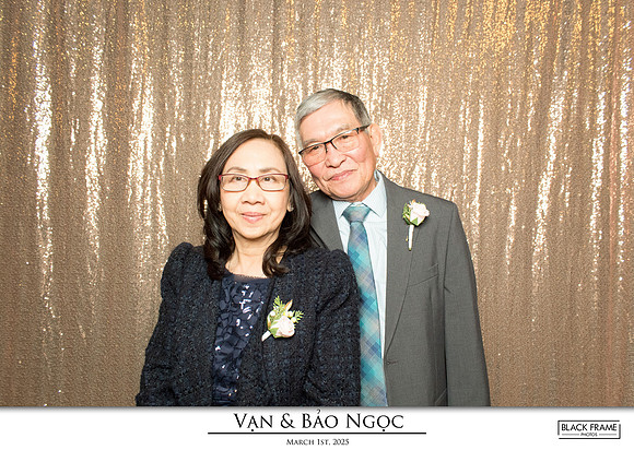 60206 - Bao-Ngoc + Van Wedding Photobooth 2025