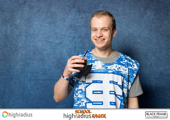 10065 - HighRadius Holiday Party Solo 2024