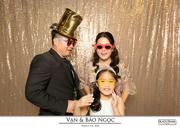 60047 - Bao-Ngoc + Van Wedding Photobooth 2025