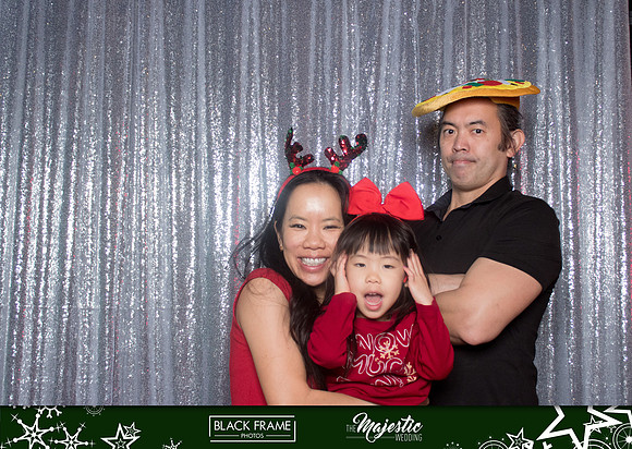 10078 - Black Frame Photos Holiday Party 2024