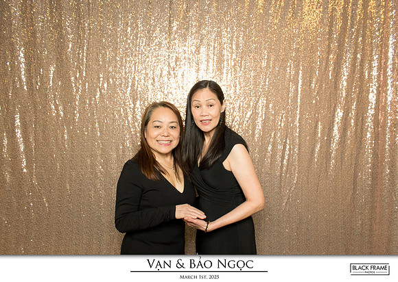 60006 - Bao-Ngoc + Van Wedding Photobooth 2025