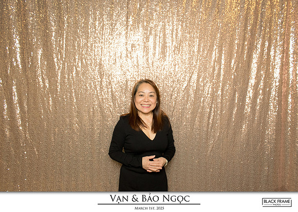 60003 - Bao-Ngoc + Van Wedding Photobooth 2025