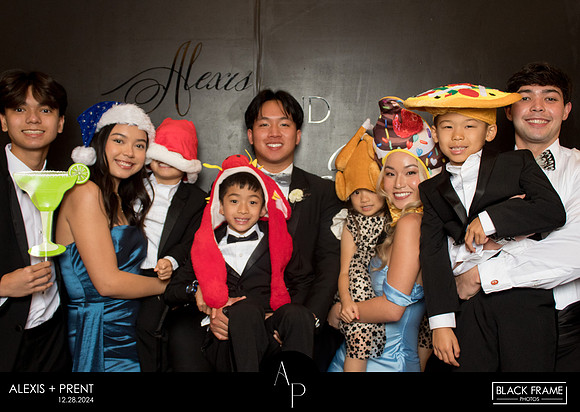 70093 - Alexis + Prent Wedding Photobooth 2024