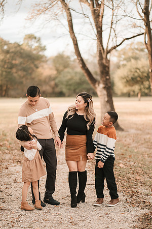11645 - Tiffany + Mike Family Session 2020