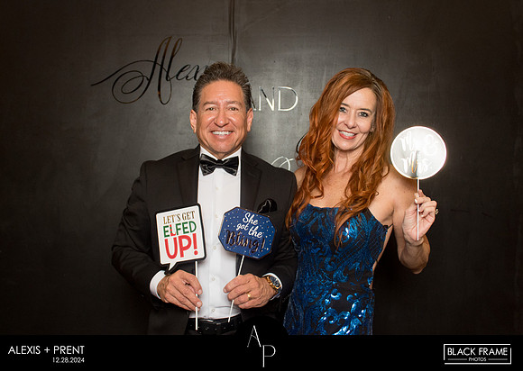 70087 - Alexis + Prent Wedding Photobooth 2024