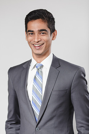 10042 - ZT Wealth Headshots 3