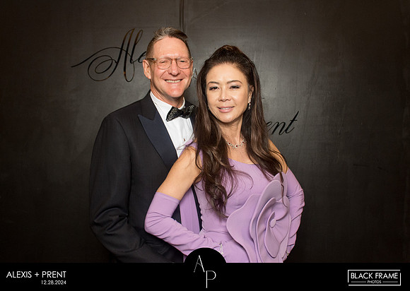 70068 - Alexis + Prent Wedding Photobooth 2024