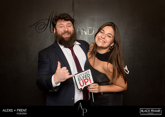 70052 - Alexis + Prent Wedding Photobooth 2024