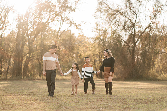 10894 - Tiffany + Mike Family Session 2020
