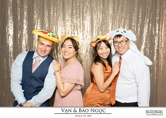 60214 - Bao-Ngoc + Van Wedding Photobooth 2025