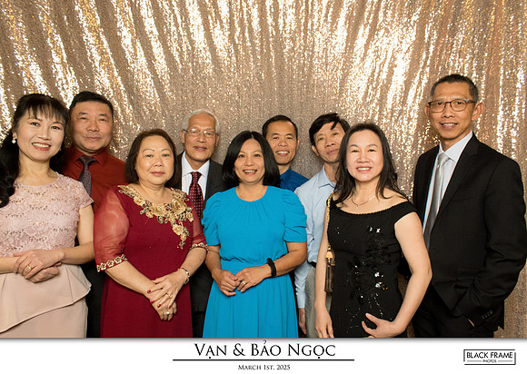 60058 - Bao-Ngoc + Van Wedding Photobooth 2025