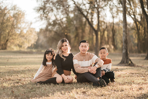 10577 - Tiffany + Mike Family Session 2020