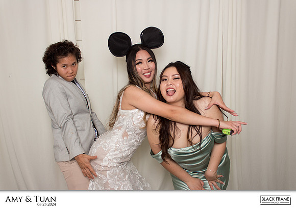 10134 - Amy + Tuan Wedding Photobooth 2024