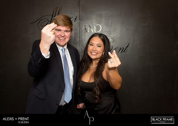 70212 - Alexis + Prent Wedding Photobooth 2024