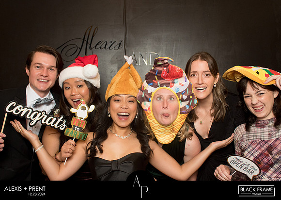 70032 - Alexis + Prent Wedding Photobooth 2024