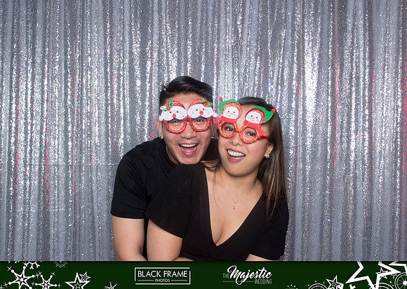10088 - Black Frame Photos Holiday Party 2024