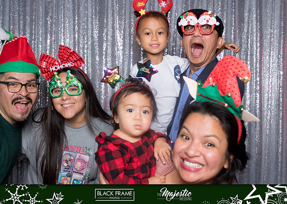 10092 - Black Frame Photos Holiday Party 2024