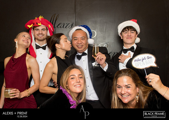 70139 - Alexis + Prent Wedding Photobooth 2024