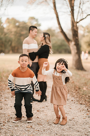 11610 - Tiffany + Mike Family Session 2020