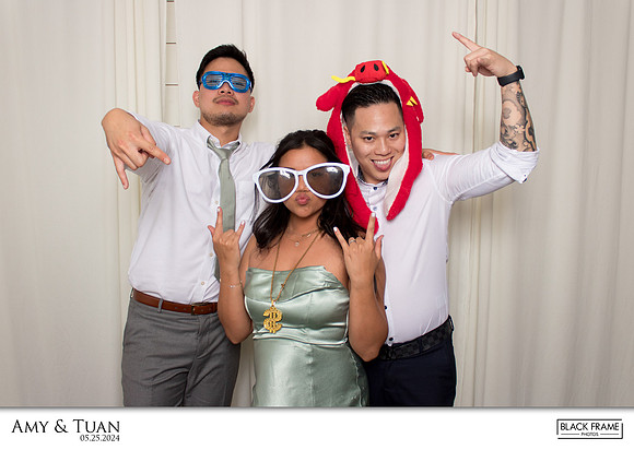 10180 - Amy + Tuan Wedding Photobooth 2024