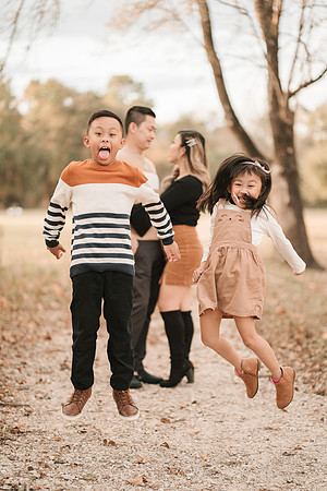 11604 - Tiffany + Mike Family Session 2020
