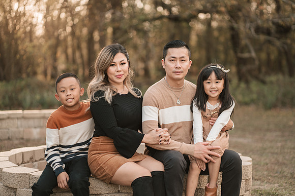 11216 - Tiffany + Mike Family Session 2020