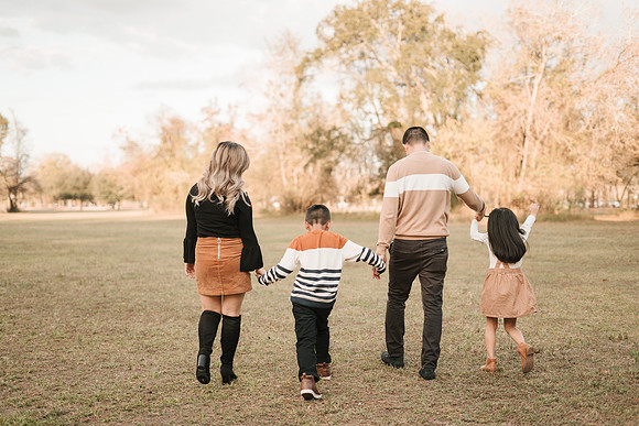 11410 - Tiffany + Mike Family Session 2020