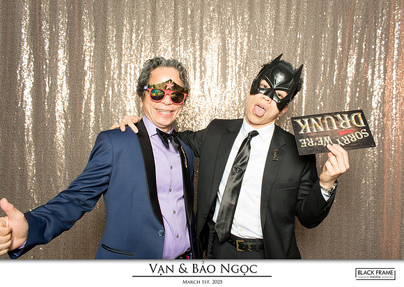 60233 - Bao-Ngoc + Van Wedding Photobooth 2025