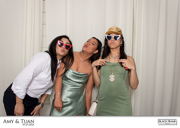 10261 - Amy + Tuan Wedding Photobooth 2024