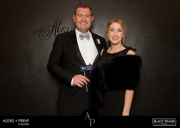 70099 - Alexis + Prent Wedding Photobooth 2024