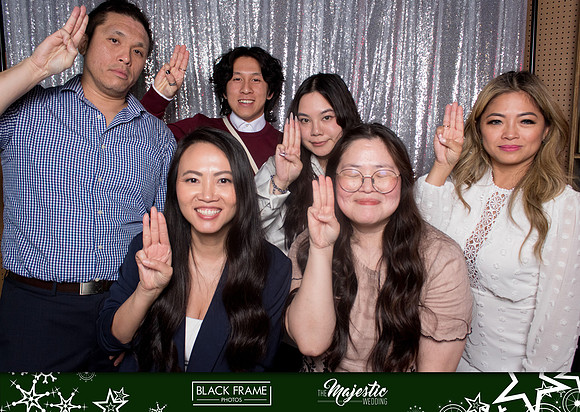 10124 - Black Frame Photos Holiday Party 2024