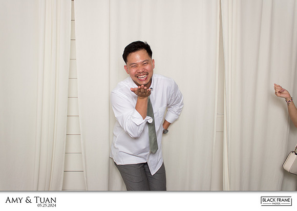 10260 - Amy + Tuan Wedding Photobooth 2024
