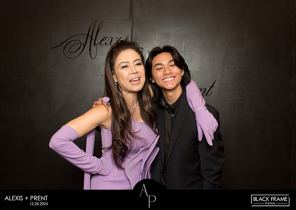 70083 - Alexis + Prent Wedding Photobooth 2024