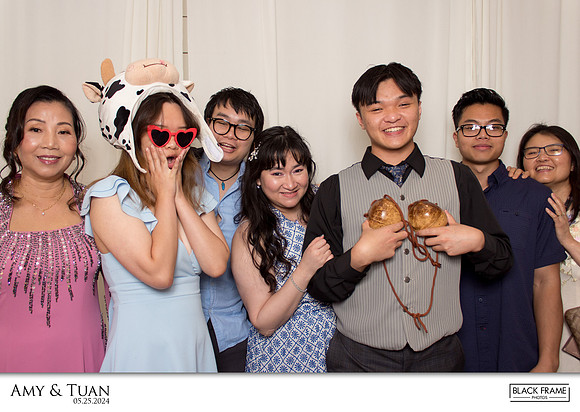 10004 - Amy + Tuan Wedding Photobooth 2024