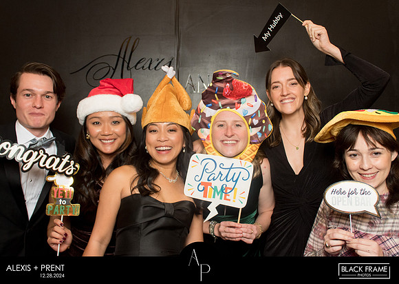 70030 - Alexis + Prent Wedding Photobooth 2024