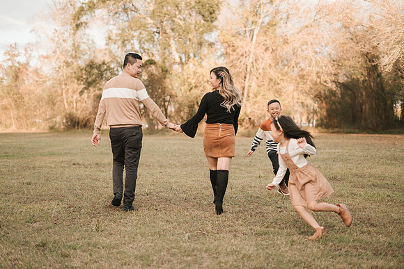 11421 - Tiffany + Mike Family Session 2020