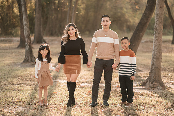 10432 - Tiffany + Mike Family Session 2020